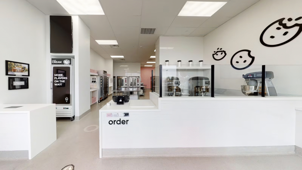 Crumbl Cookies Franchise