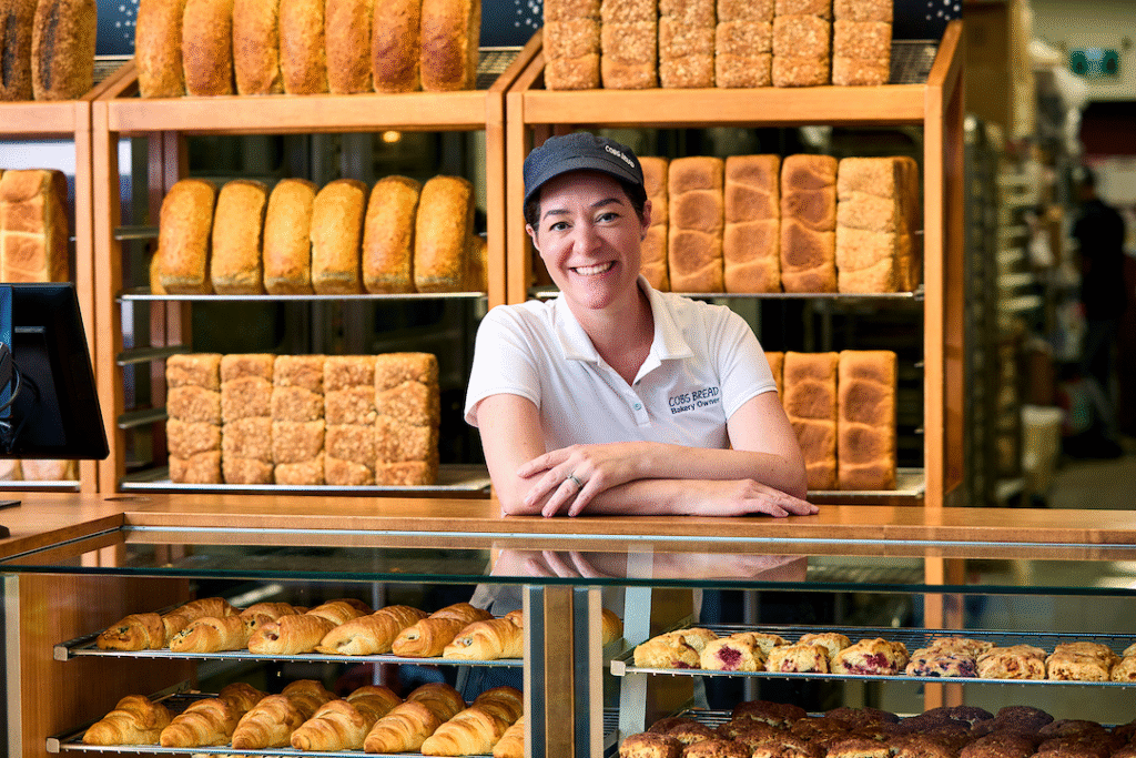 Reasons to Invest in a Bakery Franchise